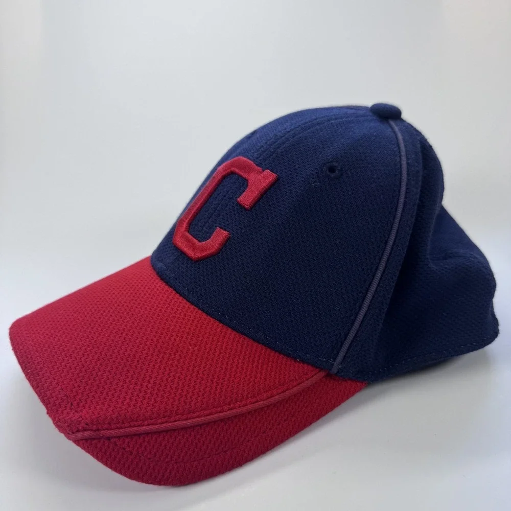 New Era 39Thirty Cleveland Guardians Batting Practice Cap Youth Fit MLB Blue Red